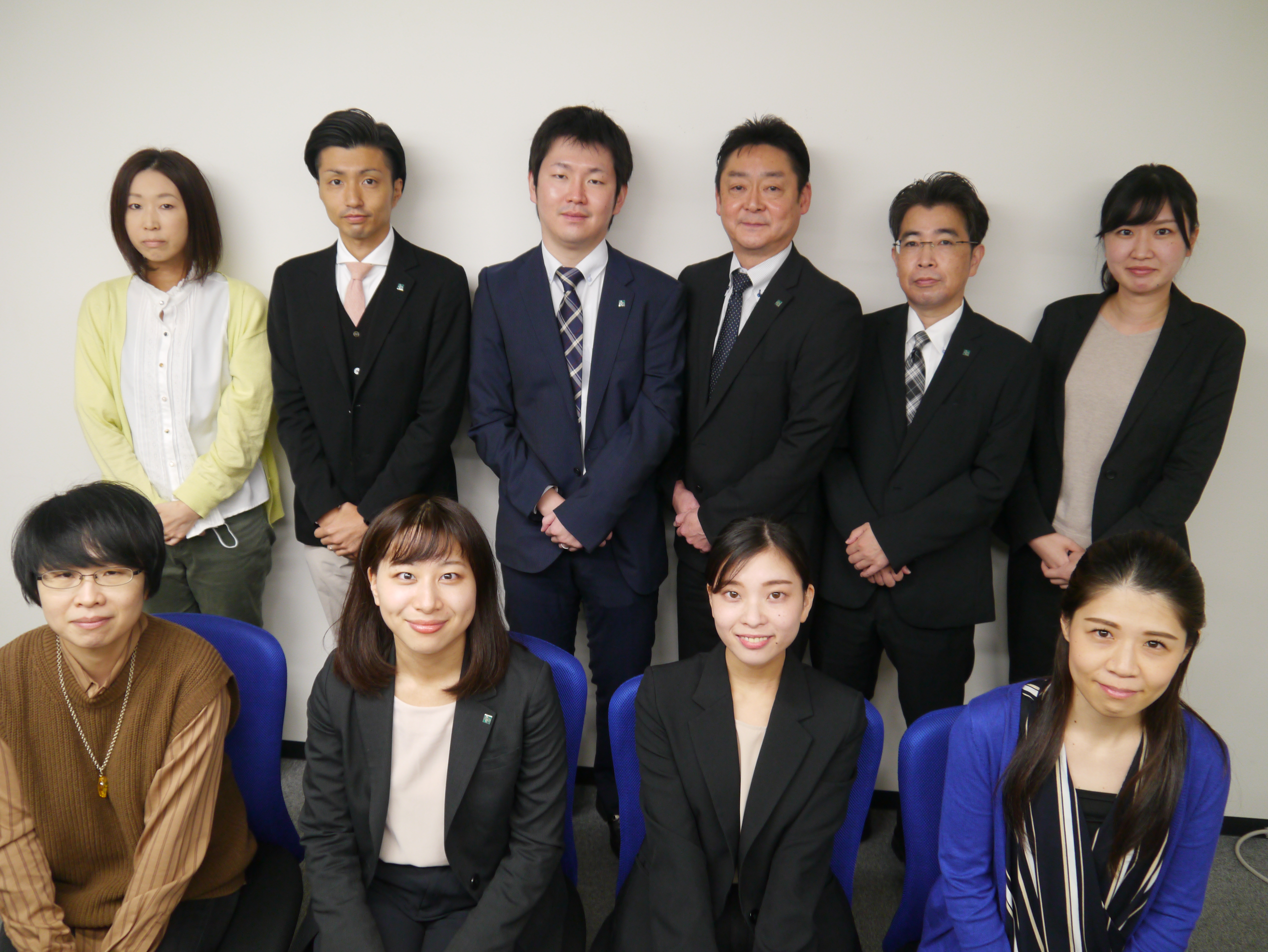 アイデムコーポレーション名古屋支社集合写真